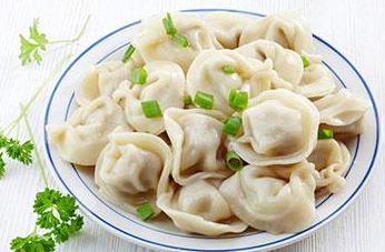 怎么煮餃子才能讓餡熟透，又不會煮破皮？